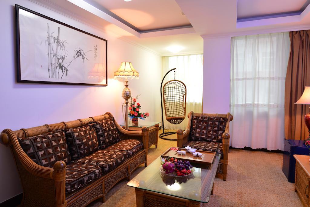 Baodao Exhibition Center Hotel Вуишан Стая снимка