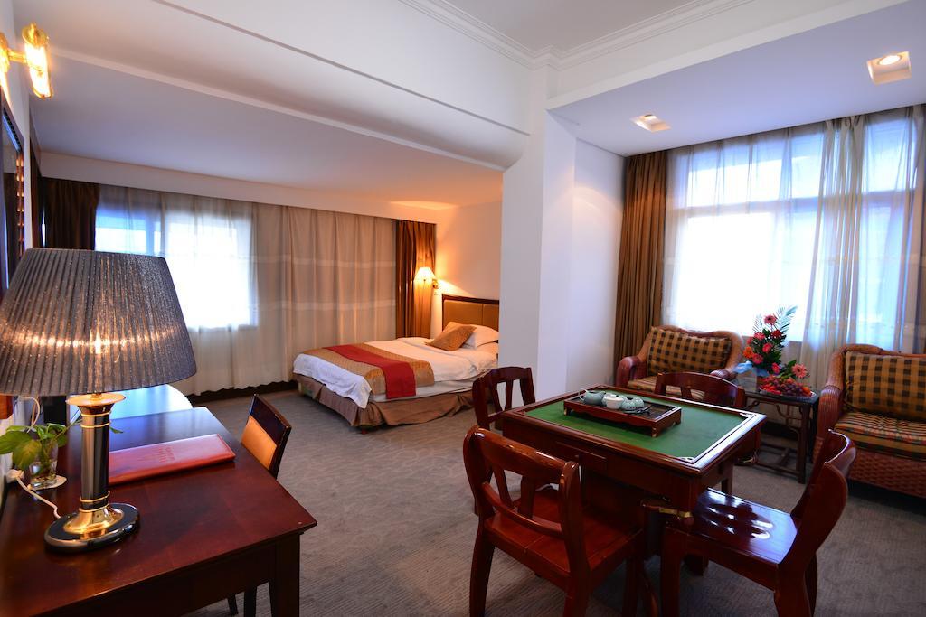 Baodao Exhibition Center Hotel Вуишан Екстериор снимка