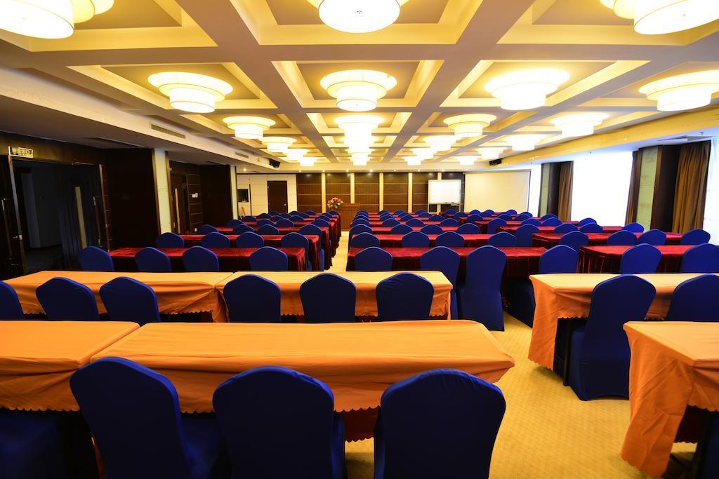 Baodao Exhibition Center Hotel Вуишан Екстериор снимка