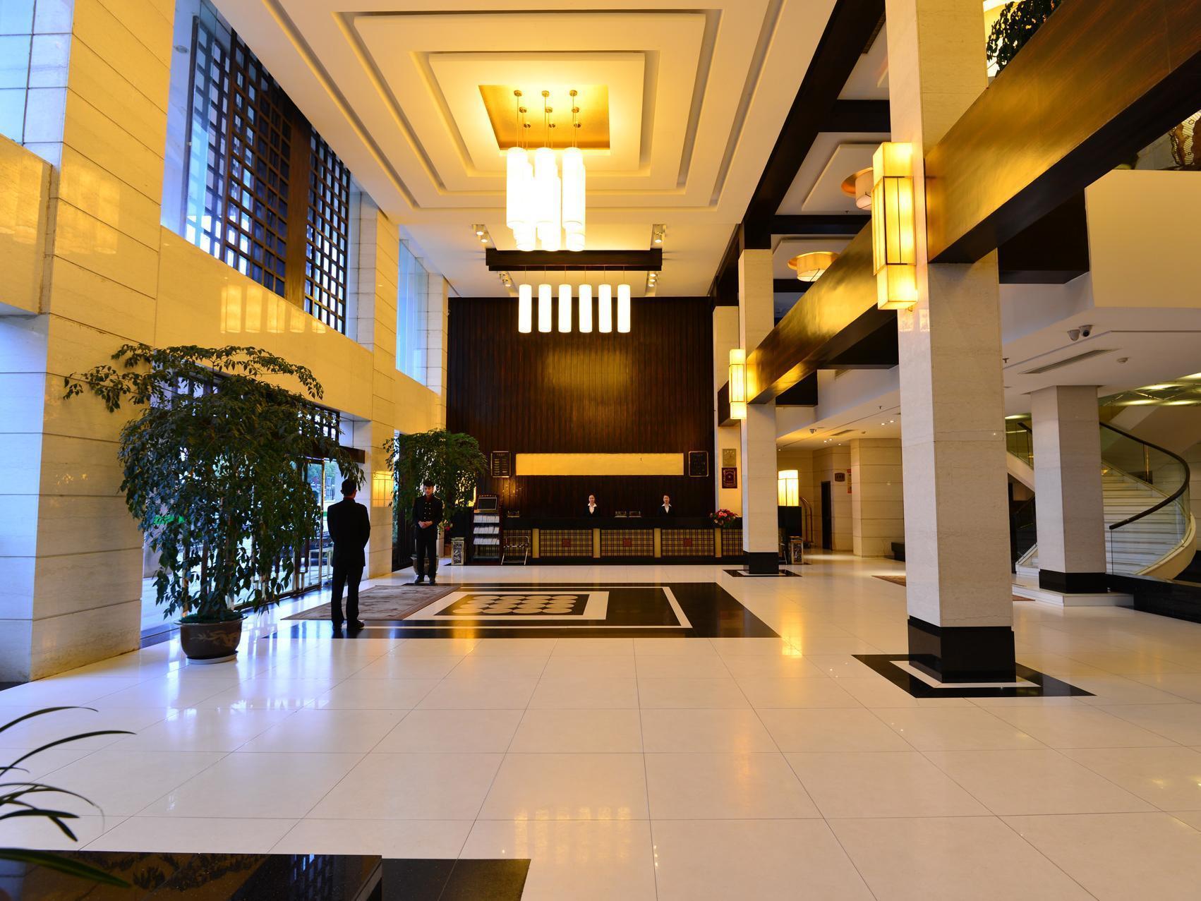 Baodao Exhibition Center Hotel Вуишан Екстериор снимка
