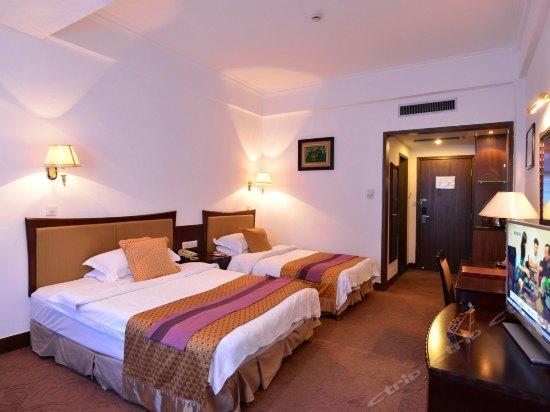 Baodao Exhibition Center Hotel Вуишан Екстериор снимка